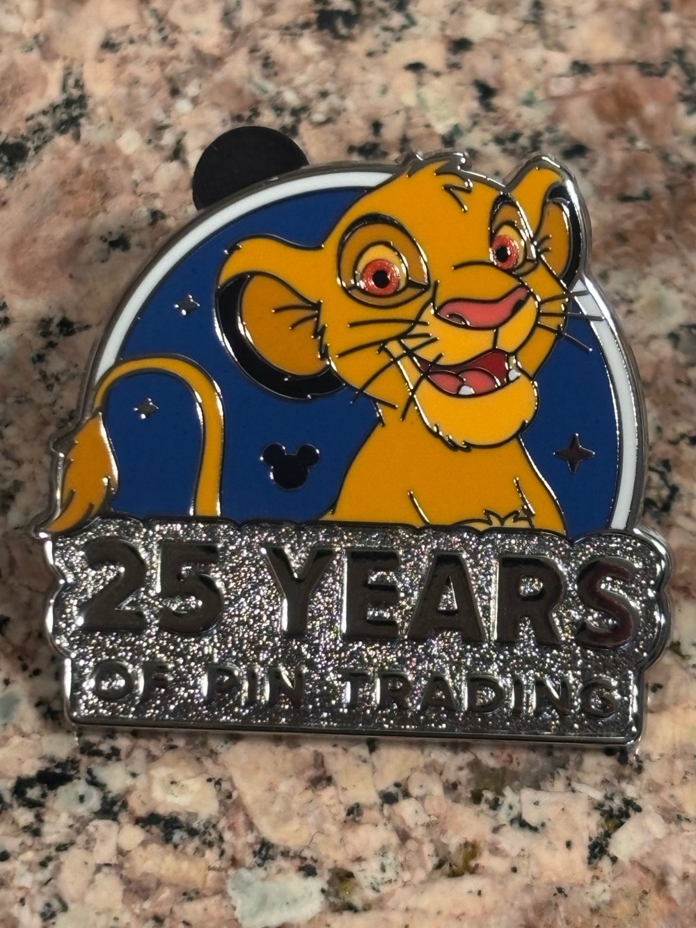 2025 WDW Hidden Disney Pin Simba Lion King 25 Years Logo Hidden Mickey Pin